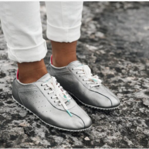 NEW PLAE Leather Sun Metallic Sneakers in hematite color unisex 725 3t2 - Picture 2 of 16